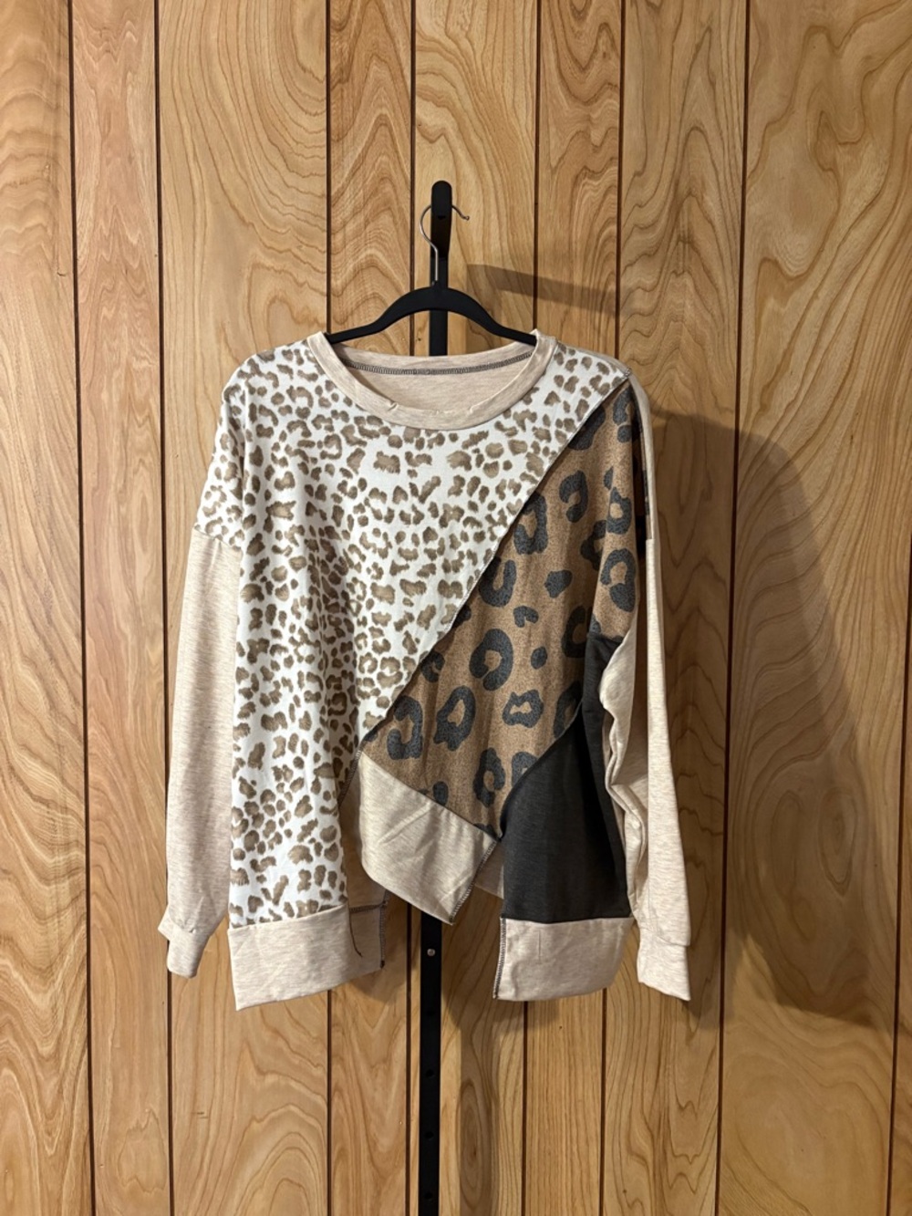 Anniewear Leopard Colorblock Sweater Top Size Small Soft Asymmetrical